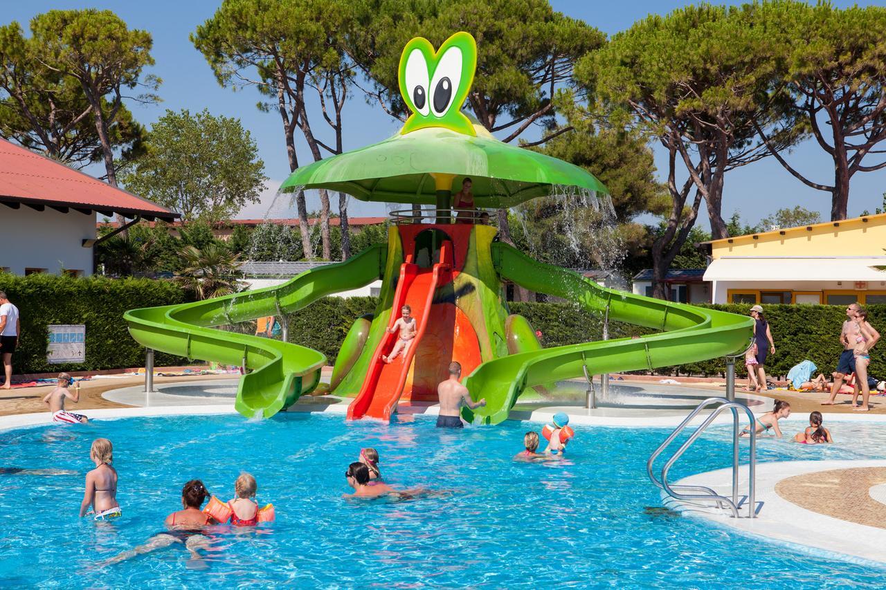 Vela Blu Camping Village קוואלינו-טראפורטי